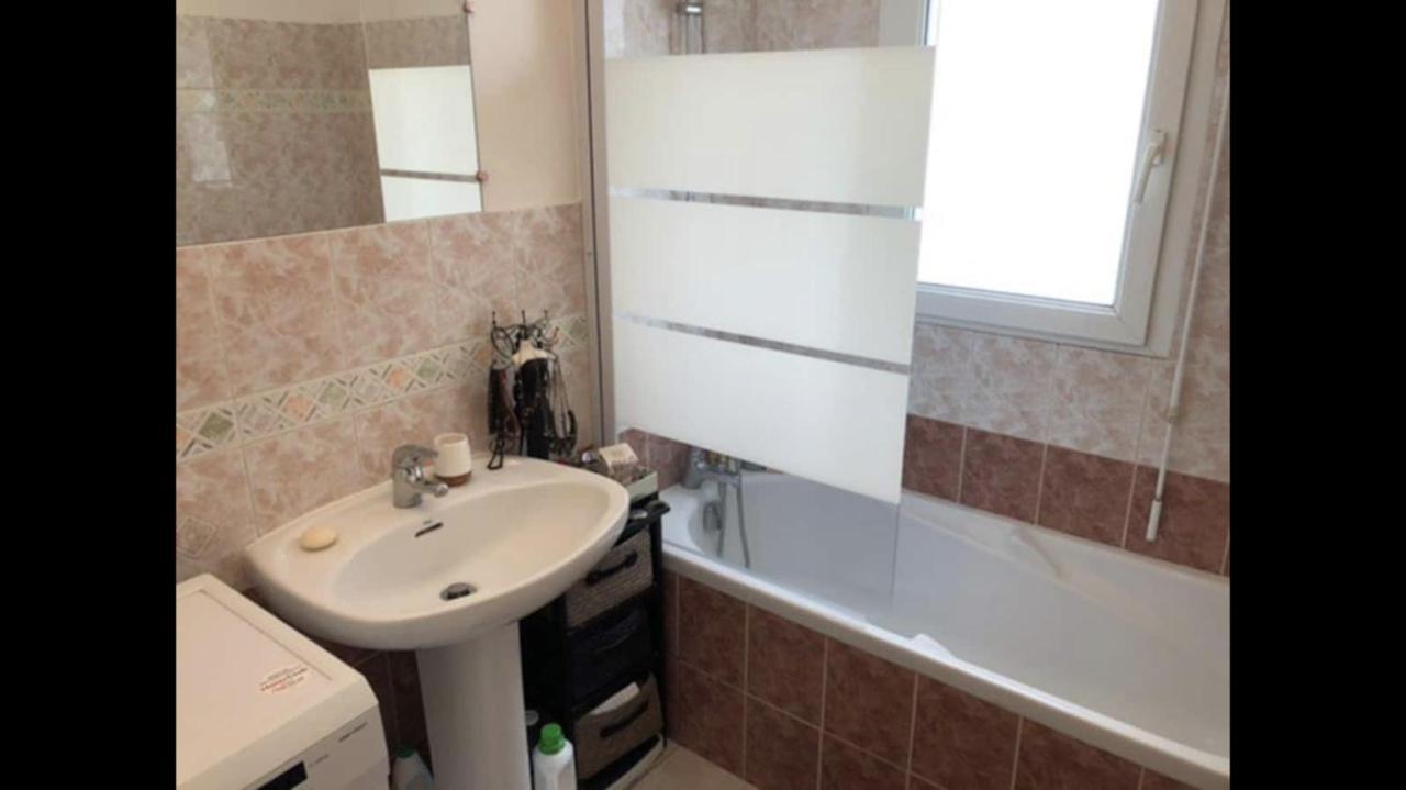 Charmant T2 De 45M2 - Parking Prive - Terrasse- Linge Inclu- Proche Vannes Saint-Ave ภายนอก รูปภาพ